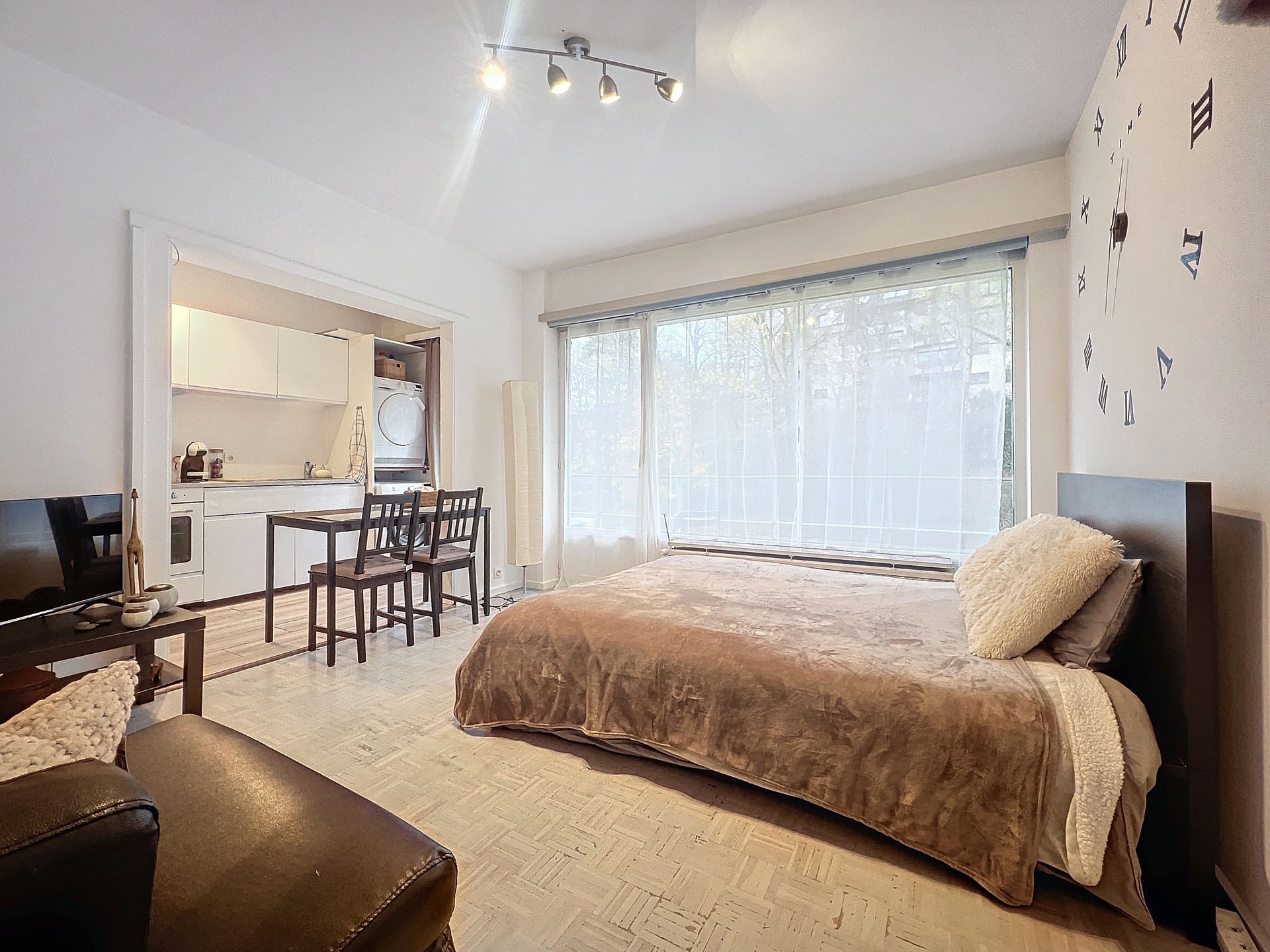 Rue des Pêcheries (FEB 26)